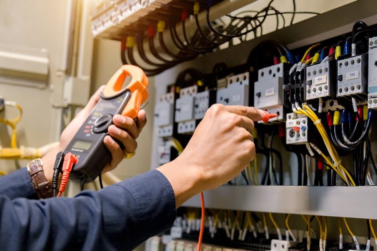 Electrical Pros: Your Trusted Residential Electrician in Gainesville, GA and Braselton