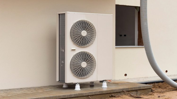 What is the average time it takes to install a heat pump?