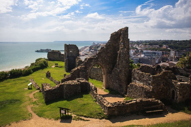 Hastings Shopping Guide Independent Shops, Farmers' Markets, and Antique Stores