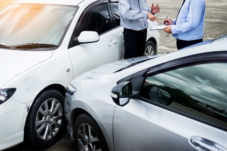 Tips for Avoiding Common Car Accident Scams and Fraudulent Claims in Ventura County
