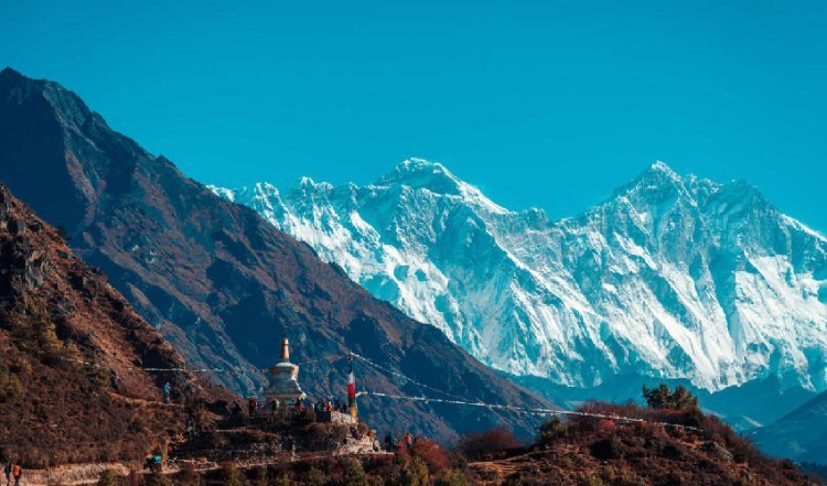Exploring the Everest Three Passes Trek: A Himalayan Adventure