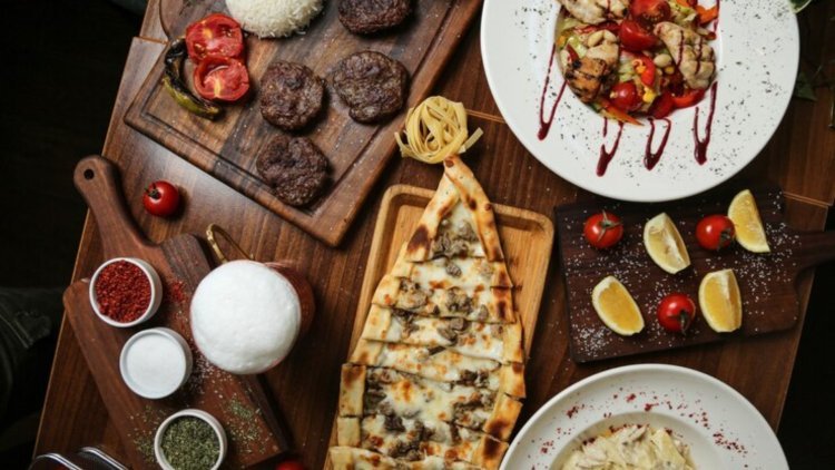 Lebanese Delights in the Heart of Vancouver: A Foodie's Guide