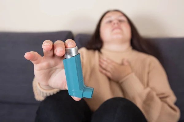 Exploring the Benefits of a Blue Inhaler for Asthma