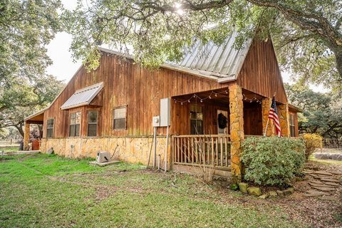 Find Your Peace: Top-Rated Ranches Near Houston