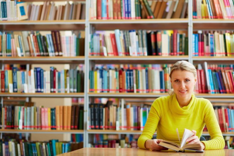 What is the Significant Role of Academic Library in Education?