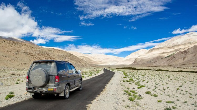 Ladakh Package tour with Turtuk Village: NatureWings Holidays