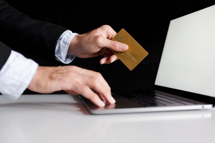 Unveiling the Hidden Benefits of Online Credit Cards