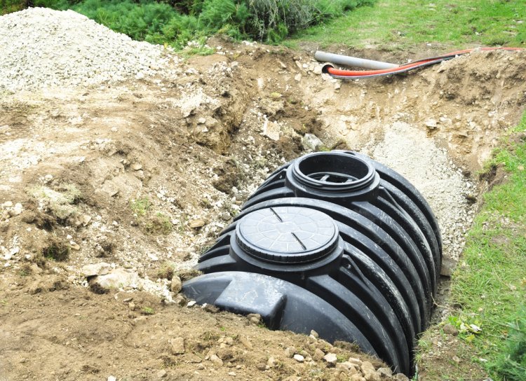 A Complete Guide to Installing Septic Tanks