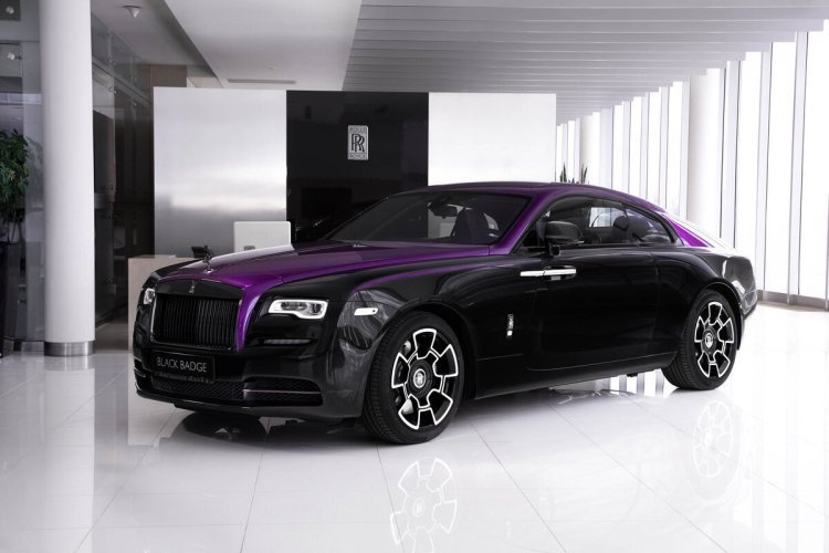 Gateway Executive Travel Rides with Rolls Royce Ghost Black