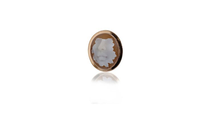 The Timeless Allure of Italian Cameo Rings