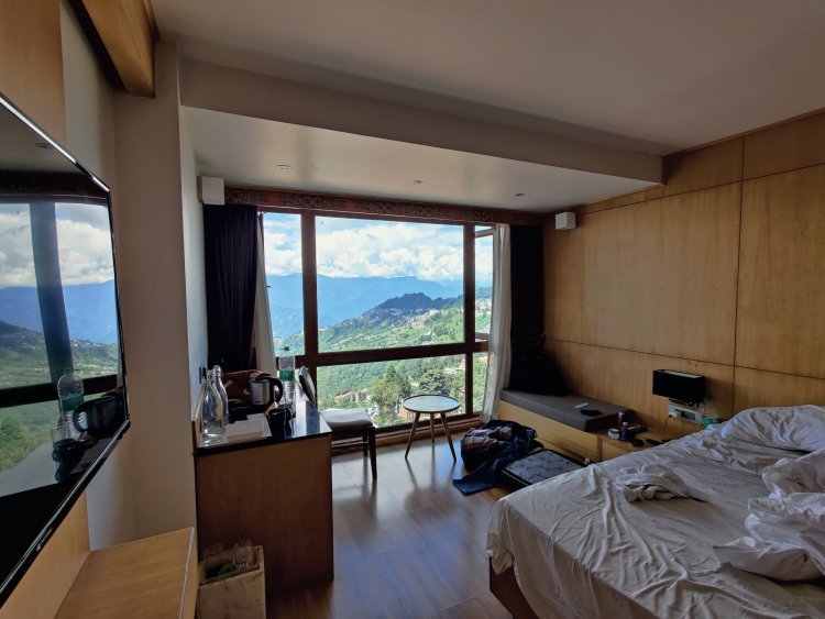 Luxury Amidst Nature: Best Resorts in Darjeeling