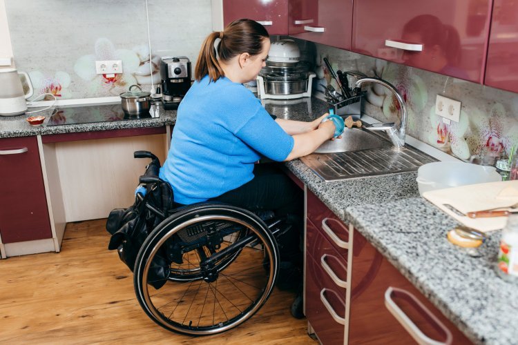 How to Choose the Right Household Assistive Products for a Safer, More Comfortable Home?