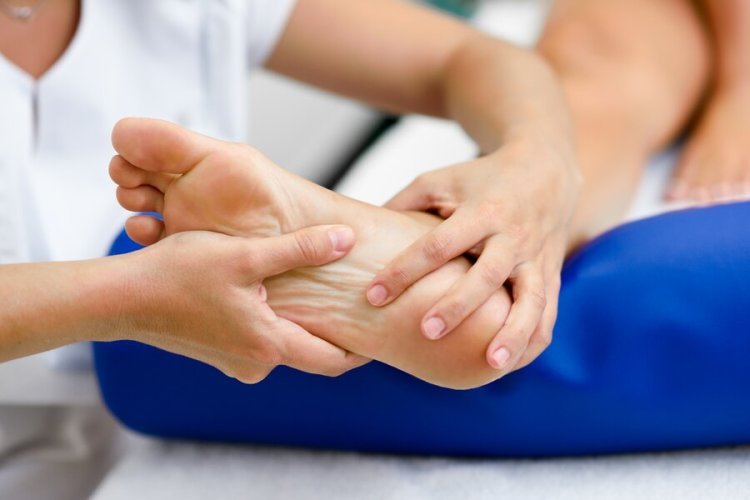 Finding the Right Foot Pain Doctor: A Guide to Relief and Recovery