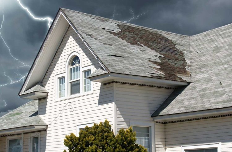 Storm-Damaged Roof? Get Fast & Reliable Commercial Roof Repair Today!