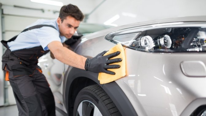 Car Detailing in Noida: The Best Way to Keep Your Car in Pristine Condition